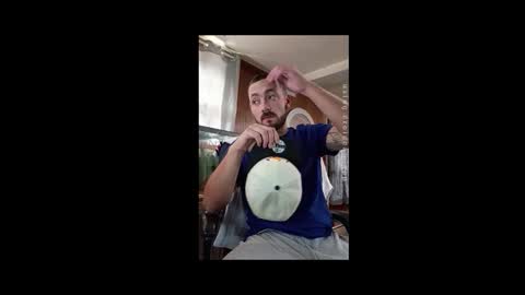 LOUiViLAN online show from October 5, 5:50 pm