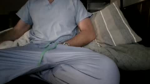 Knight3975 online show from October 8, 1:48 pm