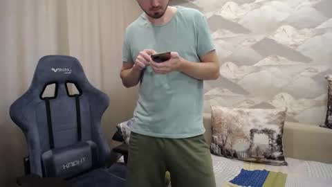 Carter.  online show from October 4, 8:52 am