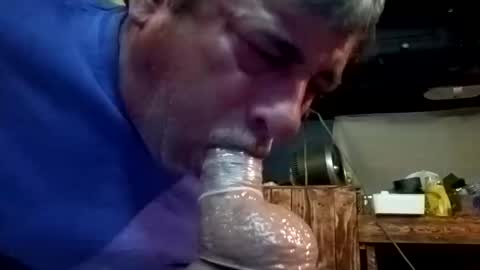 knock2wice1975 online show from November 22, 5:29 am