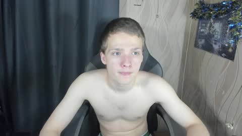 Snapshot of konnor_deviant chatting on January 1, 12:11 am konnor_deviant online show from January 1, 12:11 am