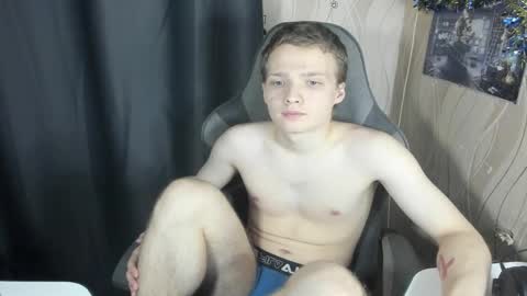 Snapshot of konnor_deviant chatting on January 9, 11:24 pm konnor_deviant online show from January 9, 11:24 pm