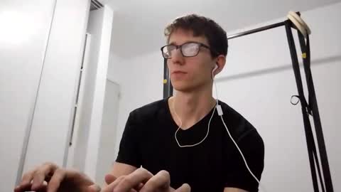 Facu online show from February 22, 4:19 pm