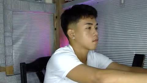 kritthanarkorn online show from February 15, 4:26 pm