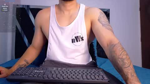 Kroy Wood online show from October 14, 11:50 am