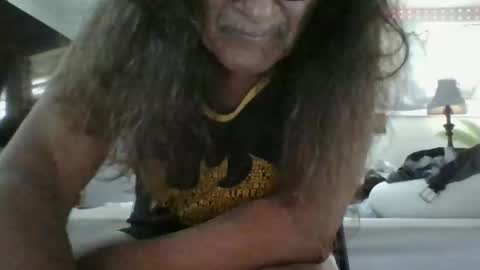 Pete Koa online show from November 3, 12:15 am