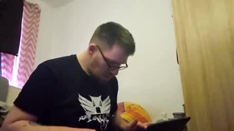 Tommy online show from December 18, 11:17 am