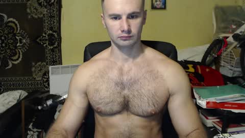 ksanderua online show from December 10, 7:05 am