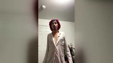 kumndgo_ online show from December 16, 1:56 am