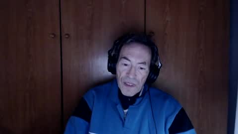 ImetandfellinloveKuanyim online show from February 22, 7:10 pm