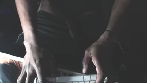 Tripod614 online show from January 29, 3:01 am