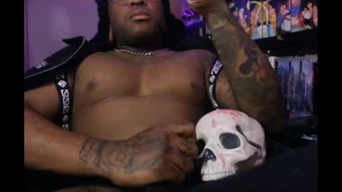 Snapshot of kushgoth chatting on October 19, 3:11 am Kushgoth online show from October 19, 3:11 am