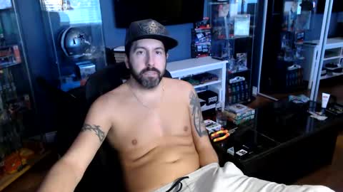 kyle7___ online show from February 5, 1:04 am