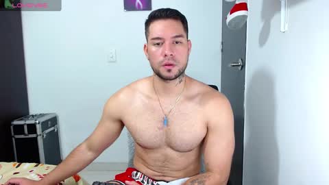 Snapshot of kyle_wilson_ chatting on March 1, 4:15 am Kyle Wilson   Follow me online show from March 1, 4:15 am