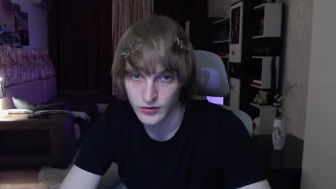 l1onkennedy online show from February 10, 7:07 pm