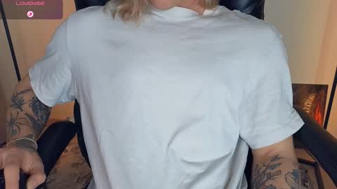 Adonis online show from November 16, 10:06 am