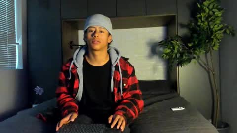 labrinthteasing online show from September 23, 12:37 pm