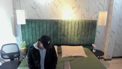 labrinthteasing online show from January 13, 12:20 pm