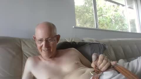 largerthan-   say hi on entry online show from March 16, 2:40 am