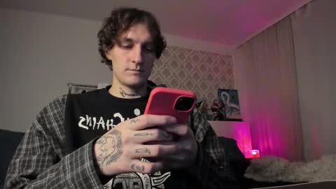 acie online show from October 29, 5:05 pm