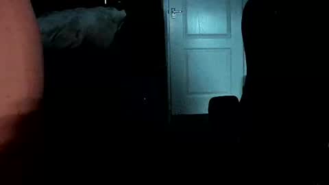 latexchris77 online show from March 1, 7:35 pm