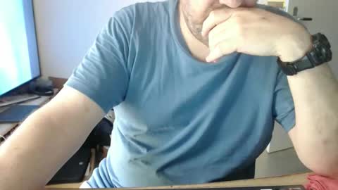 Andreas  Latexlover  online show from May 10, 10:49 am