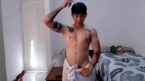 carlos online show from July 13, 10:33 pm