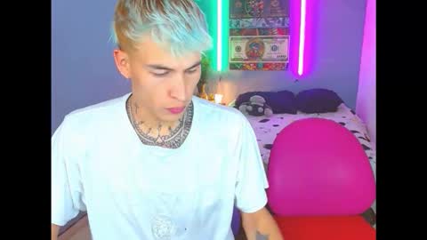 SANTI  AND JORDAN online show from October 27, 2:47 am