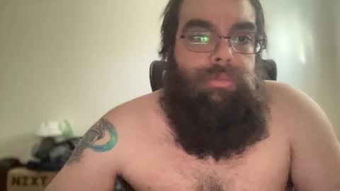 call me papi -- follow my twitter latinoc30 online show from May 31, 12:59 pm