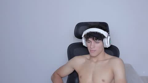 Snapshot of laureent__ chatting on September 26, 7:55 pm Laureent online show from September 26, 7:55 pm