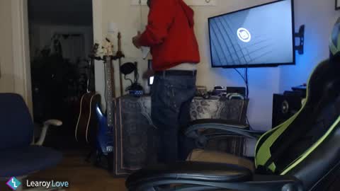 Learoy online show from February 6, 5:35 am