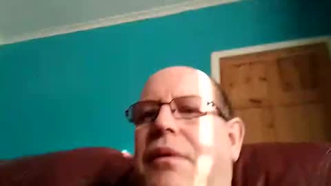 leatherpants68 online show from December 3, 12:44 pm