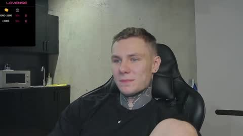 Snapshot of lechery_boy chatting on December 16, 4:34 am Lechery boy online show from December 16, 4:34 am