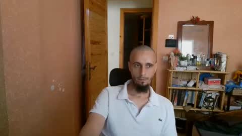 Le Frenchiies online show from August 7, 10:22 am