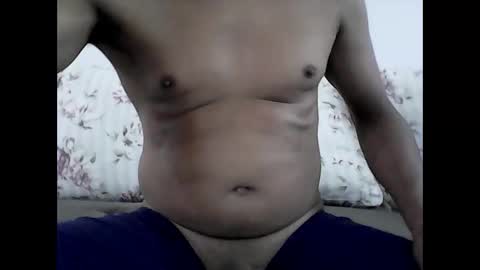 Snapshot of lendario103 chatting on March 12, 12:04 pm lendario103 online show from March 12, 12:04 pm