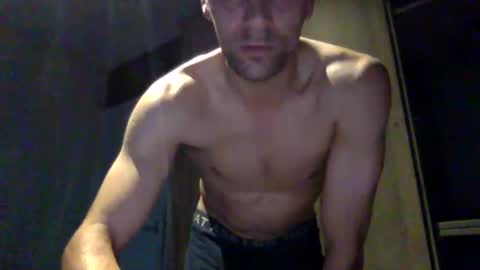 Armando online show from October 26, 3:25 pm