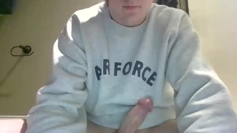 lenewton2004 online show from January 30, 10:41 pm