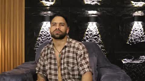 Leo  Diaz online show from April 9, 6:19 am