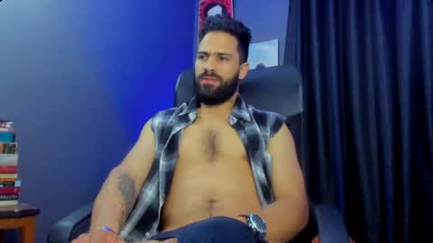 Snapshot of leo_diaz01 chatting on January 16, 1:48 am Leo Diaz online show from January 16, 1:48 am