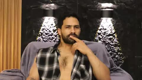 Leo  Diaz online show from March 5, 3:25 am