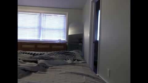 leologan online show from March 19, 3:26 pm