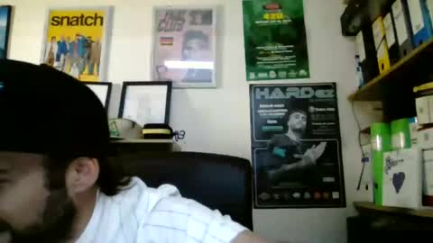 leonidascum online show from June 15, 3:04 pm