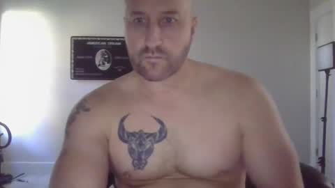 Snapshot of leonitas2021 chatting on December 6, 5:22 pm leonitas2021 online show from December 6, 5:22 pm