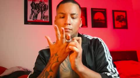 Lenardo jaramillo online show from November 26, 12:13 am