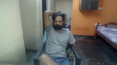 Leo online show from January 4, 2:56 pm