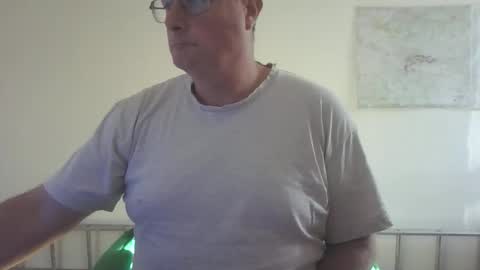 homquisgode online show from November 17, 12:08 pm