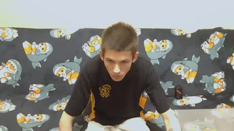lester_broo online show from May 23, 10:26 pm