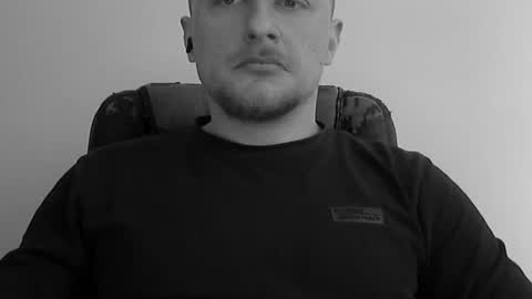 lev1ngston online show from April 8, 12:15 pm