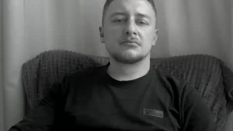 lev1ngston online show from April 12, 12:39 pm