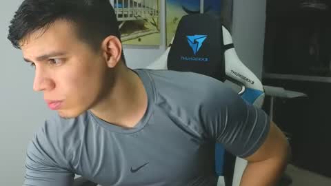 levelingg online show from January 28, 3:15 am